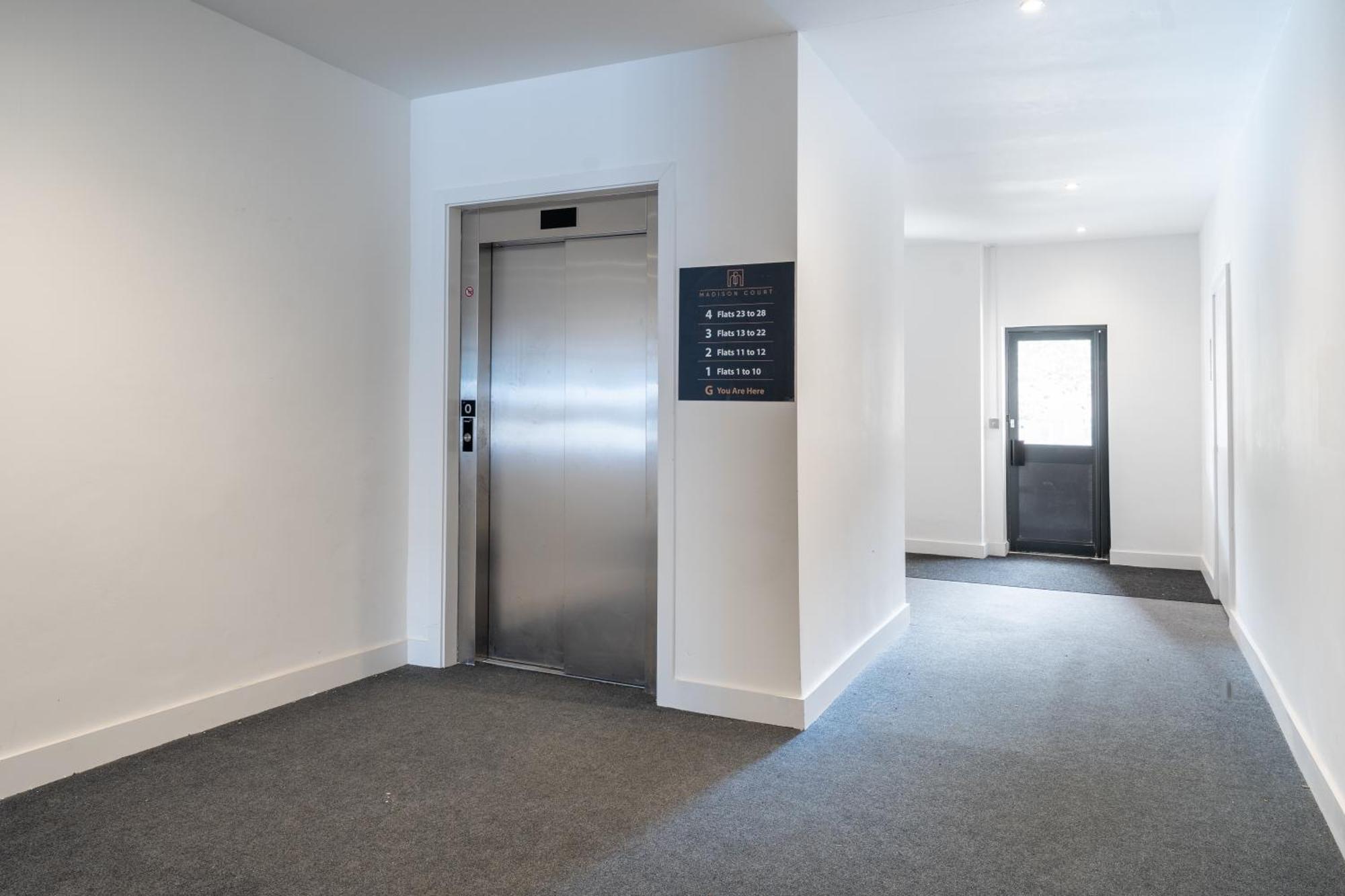 Hemel Apartments - Sea Breeze Hemel Hempstead Exterior foto